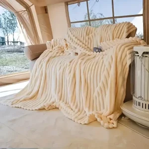 Summer Breathable Soft Coral Fleece Modern Luxury Lightweight Throw Machine Washable Customizable Home Bed Sofa Travel Blanket