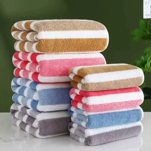 Super Absorbent & Quick Dry Striped Coral Fleece Beach Towel