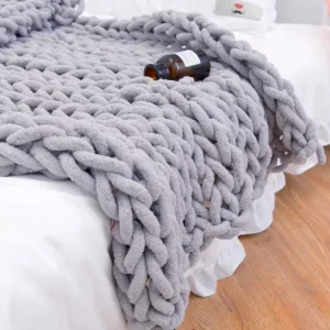 Super Chunky Chenille High Quality Knitted Throw Blanket