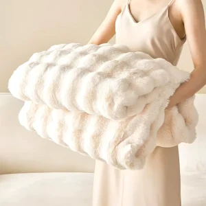 Super Heavy Warm Cozy Custom Printed Faux Fur Throw Blankets for Couch & Sofa Home Decor Four Seasons Use Polyester Material