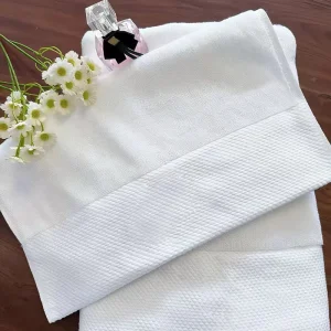 Super Soft Large Bath Towel 100% Cotton Highly Absorbent Hotel Bathroom Towel