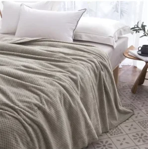 Super Soft Large Pineapple Grey Flannel Throw Queen Size Knitted Fleeced Solid Printed Pattern Thick Folded Portable Bed Blanket