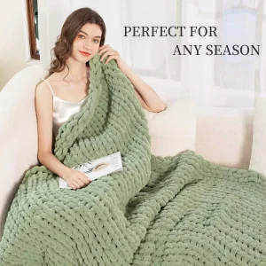 Super Soft Plain Decorative Chunky Knit Chenille Yarn Knitted Eco-Friendly All-Season Handmade Warm Throw Blanket