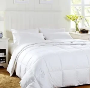 Super Soft Polyester Filling All Season Comforter for Bedroom and Hotel Fluffy Down Alternative Two-in-One Duvet Inserts