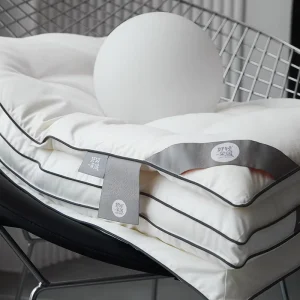 Superior Durable Luxury Goose Down Pillow Standard Soft Breathable Feather Cotton Cover Hotel Goose Pillows Comfortable Bed