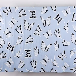 Supermarket Factory Audit 68*96 Washable butterfly Jacquard Weave Knitted Throw Blankets for Couch Bed Dormitory Use