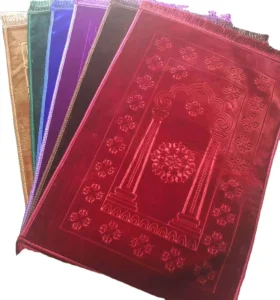 TRADITIONAL Prayer Mat Thick & Soft Fleece Material Praying Rug