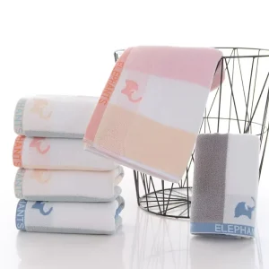 Thick 100% Cotton Bath Towels Quick Dry Knitted 400-800 GSM 35x75cm Rectangle Shape Solid Color for Hotel Use