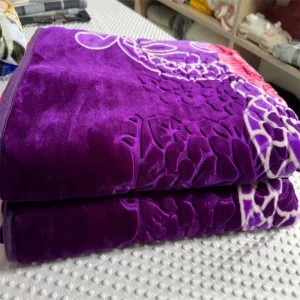 Thick 100% Polyester Printing and Embossing Raschel Blanket Fabric for Winter