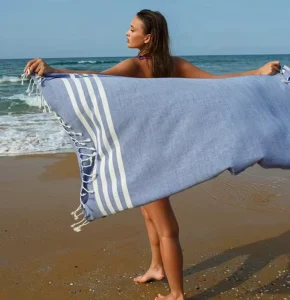 Turkish Style Cotton Compressed No Sand Quick Dry Beach Towel Stocklot