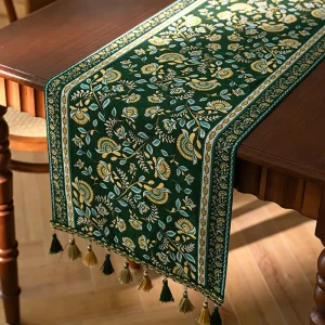Vintage Floral Jacquard Tassel Table Runner Polyester Blend for Christmas Party Dining Table TV Stand Home Decor