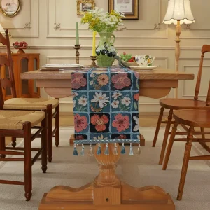 Vintage Jacquard Floral Table Runner