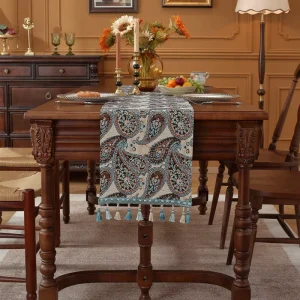 Vintage Jacquard Floral Table Runner