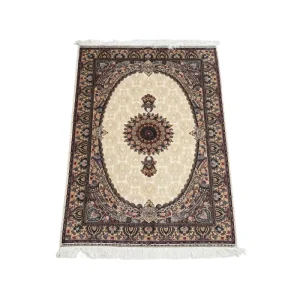 Vintage Persian Modal Rug with Mulberry Silk Fringe 80*120cm Cream Persian Mandala Modal Area Rug