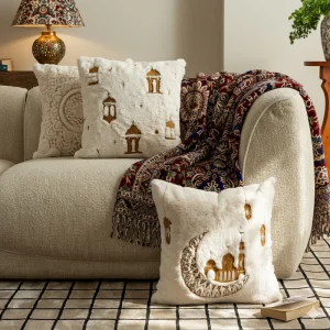 Vintage Style Soft Pure White Fluffy Embroidery Pillowcase Living Room Bedroom Party Home Decor Cushion Cover Throw Pillow