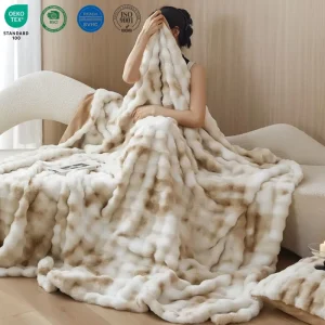 Warm Thick Luxury Dyed Custom Throw Blanket for Sofa Bed Sleeping Cozy Faux Rabbit Fur Blanket
