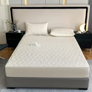 Waterproof Bed Cover Mattress Protector Cover Breathable Polyester Filled Fitted Sheet Set King Queen Bulk Items