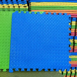 Waterproof Non Slip Interlocking Exercise Foam Mats Solid Colors Thick Soft Customizable Kids Eva Puzzle Floor Mat