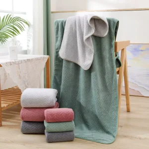 Wheat Pattern Knitted Coral Velvet Bath Towel 70*140 Anti Allergy Soft Thick Durable for Bathroom Beach Hotel Use