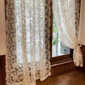 White Lace Sheer Curtains Vintage Pleated Blackout Waterproof Eco Friendly Europe Style 100% Polyester Customizable All Season