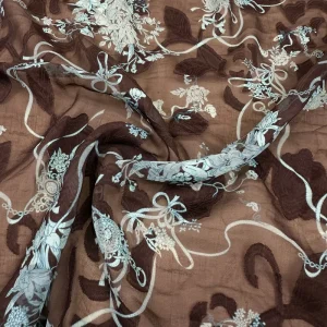 White Polyester Shimmer Organza Fabric with Floral Embroidery Breathable Knitted PE Coated Medium Weight Home Textile