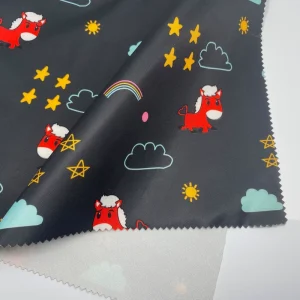 Windproof and Waterproof Black Cartoon Style 300D Yarn Fabric Dyed Checkered PE Coating Polyester Fabric for Luggage Bag