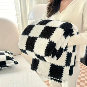 Winter Eco Friendly Knitted Folded Portable Fleece Flannel Velvet Tufted Blanket Bedroom Air Conditioner Cover Modern Geometric
