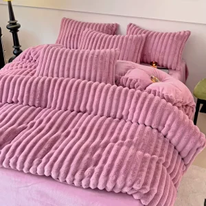 Winter Fleece Fluffy Polyester King Size Bedding Bedcover Set 1 Duvet Cover Zipper Closure 2 Pillow Cases 3Pcs Bedding Sets