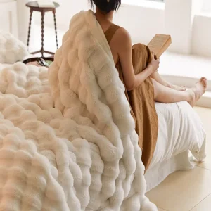 Winter High Quality Skin Friendly Bubble 150*200cm Gray Beige Faux Rabbit Fur Blanket Luxury