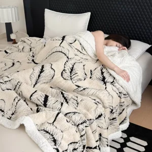 Winter Thickened Double-Layer Jacquard Blanket Flannel and Sherpa Fleece Ultra Soft Warm Throw for Home Daily Use