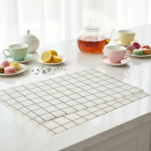 Woven Lattice Solid Color PVC Plastic Eco Friendly Rectangle Non Slip Waterproof Recyclable Durable Placemat Table Protector for